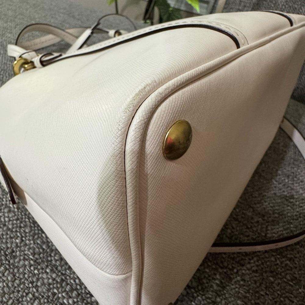 Coach Peyton Cora Domed Satchel in white - Picture 9 of 14